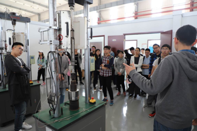 創(chuàng)新驅(qū)動，精益求精 浙江大學(xué)化工機械研究所的機械設(shè)備研發(fā)之路